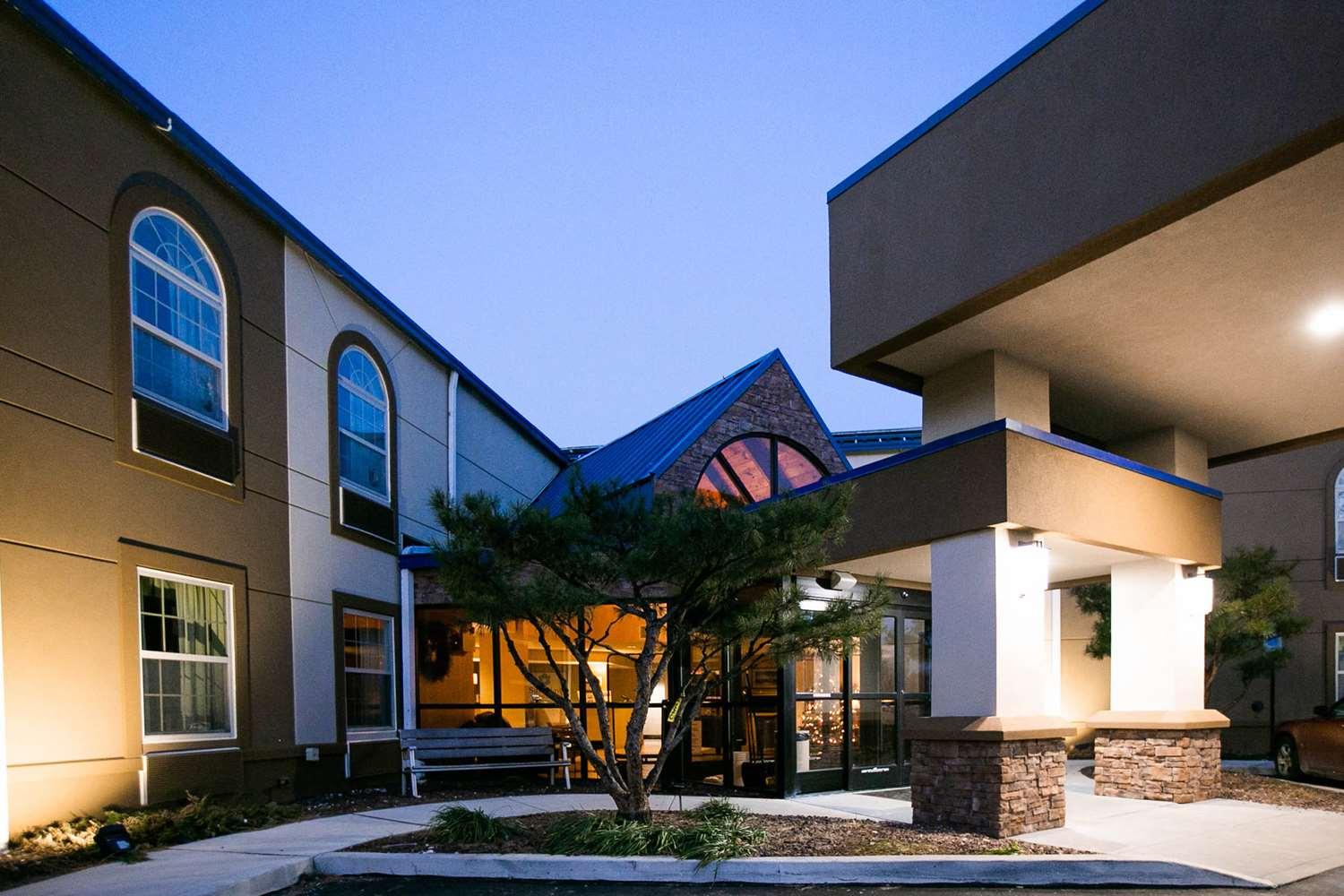 Surestay By Western Hershey Hotel 3*
